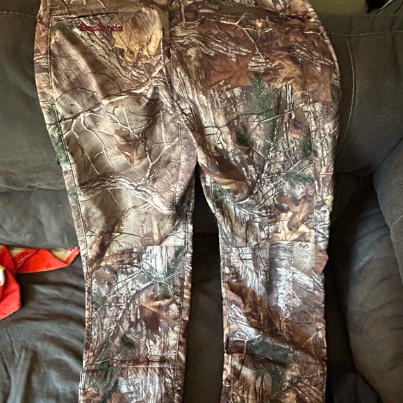 Real tree xtra hunting or work pants. - Picture 8 of 8